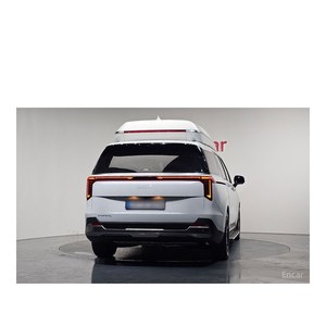 Kia Carnival Limousine 7 places 2024, boîte automatique essence, 38 870 km, conduite à gauche - Product Image 3