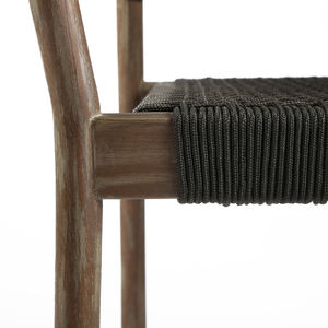 Silla de comedor Doma hecha de madera de teca maciza de alta calidad con cuerda tejida para interiores o exteriores. - Product Image 4