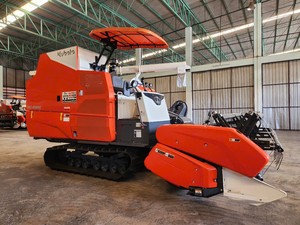 Cosechadora Multicultivo 2026 DC108X de 108HP con Motor Diésel de Alta Eficiencia y Transmisión por Engranajes para Cosecha de Arroz, Maíz y Trigo - Product Image 1
