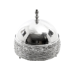 Casserole de service en bois au design tendance avec couvercle martelé en acier inoxydable poli or, pot de service alimentaire - Product Image 5