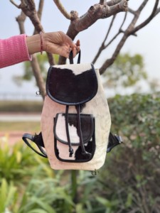 Nouveauté : Sac à dos en cuir véritable de vachette avec fourrure, style western, sacs de voyage, sacs unisexes multi-usages, vente en gros, produit en vrac - Product Image 3