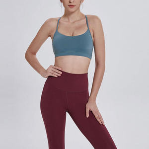 Soutien-gorge de sport sans couture pour femme, col rond, bretelles spaghetti, couleur unie, respirant, maintien moyen, pour yoga et fitness - Product Image 1