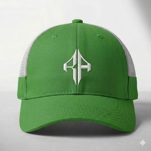 Gorra Trakel Casual de Primera Calidad, Diseño Personalizado, Material Impreso Técnico, Poliéster/Algodón por RIVIAN ATLANTIC - Product Image 1
