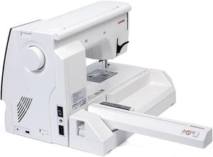 Janome Horizon Memory Craft 9850 Embroidery and <b>Sewing</b> <b>Machine</b> - Product Image 2