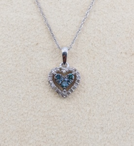 Collier pendentif en forme de cœur en diamant naturel blanc bleu 0,30 carats pour femmes, plaqué rhodium, argent sterling 925, 18 carats - Product Image 4