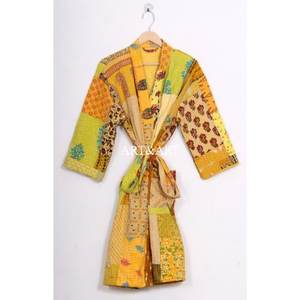 Kimono Kantha de Algodón Hecho a Mano en India, Unisex, Vintage, Talla Grande, Suave, Transpirable, de Secado Rápido, Diseño Floral, para Playa o Baño - Product Image 5