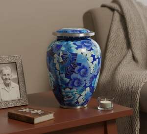 Urna Funeraria Moderna de Metal Azul con Diseño Floral de Alta Calidad para Cenizas Humanas, Recuerdo Conmemorativo, Decorativa para Uso Funerario - Product Image 5