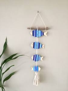 Guirlande murale moderne en bois avec perles et pompons, décoration d'intérieur en bois naturel, faite à la main, écologique, pour salon et chambre à coucher, idéale pour Diwali - Product Image 2
