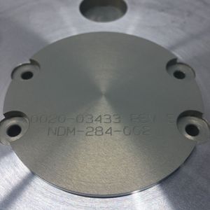 AMAT 0020-03433 Socle, 4, EXT, 100mm, 137887 - Équipements et pièces semi-conductrices de renommée mondiale à confiance - Product Image 1
