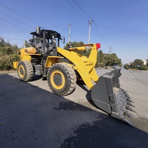 Cargadora de Ruedas Articulada ZL30E de 3 Toneladas con Bomba Hidráulica PLC, Radio de Giro Corto para Construcción, Movimiento de Tierras y Manejo de Materiales - Product Image 2