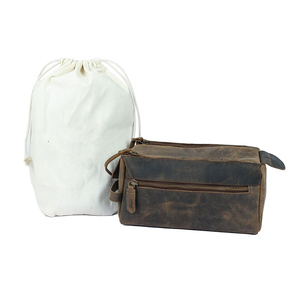 Hot Sell Custom Leather Travel Toiletry Organizer Dopp Kit Water-resistant Foldable Large Capacity Shaving Bag Toiletries - Product Image 3