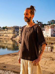 Chemise Kurta en coton Khadi faite à la main pour homme, tunique bohème à manches courtes, coton brut blanc vieilli, ensemble de tenue de festival écologique - Product Image 3