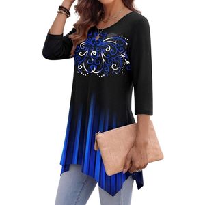 Blouse Tunique Femme Ample en Rayonne Imprimée Mandala Violet Ombré Grande Taille, Motif Artistique, Col en V, Ourlet Dégradé - Product Image 3