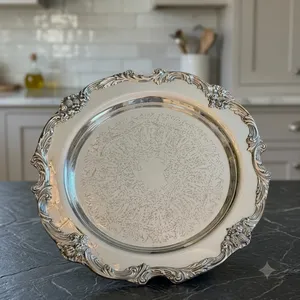 Bandeja Rectangular Metálica de Lujo Vintage Hecha a Mano, Duradera, de Alta Calidad, con Borde Dorado Ornamentado y Acabado Espejo, Decoración de Interiores, Gran Venta - Product Image 3