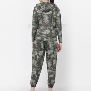 Chándal de Mujer de Alta Calidad, Ligero, Perfecto para Estilos de Vida Activos y Actividades Diarias - Product Image 3