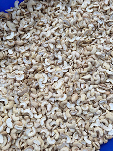 Oferta Especial: Nueces de Anacardo Baratas Ww180, Ww210 con Humedad Inferior al 4.8% de Vietnam, Tamaño de Corte Personalizado - Product Image 1