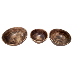 Ensemble de trois bols en bois écologiques au look royal faits à la main en manguier pour la cuisine, la table à manger et la décoration intérieure. - Product Image 4