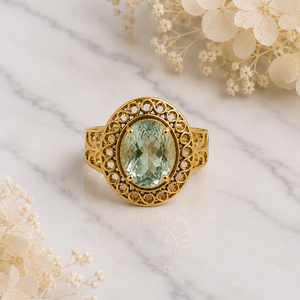 Bague Vintage en Argent Sterling 925 Plaqué Or Jaune avec Améthyste Verte, Sertie en Bezel, Bande Ornée Ajoure, Bijoux pour Femme, Vente en Gros - Product Image 1