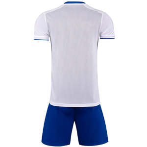 Uniforme de fútbol sublimado personalizado, camiseta roja y negra, pantalones cortos, poliéster transpirable, adulto, unisex, Starlet International - Product Image 3