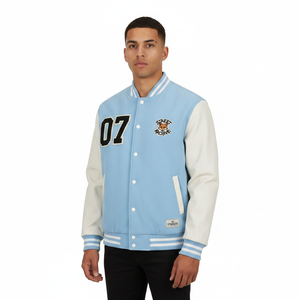 เสื้อแจ็คเก็ตวาร์ซิตี้สีฟ้าอ่อนสำหรับผู้ชาย ยี่ห้อ Syndicate พร้อมลายปัก 07 และแพทช์รูปสุนัขจิ้งจอก สไตล์ Preppy เหมาะสำหรับใส่ในฤดูใบไม้ร่วง - Product Image 2
