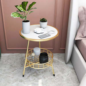 Mesa Auxiliar con Tapa de Mármol, Estructura de Metal Dorado, Cesta de Almacenamiento, Soporte para Café o Plantas, Mueble Moderno para Sala de Estar, Sofá, Hogar - Product Image 4