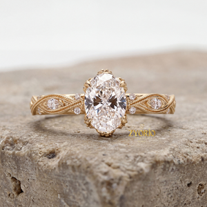 Bague contemporaine ovale en diamant de laboratoire, sertie griffes, en argent 925, design décoratif de galerie, pour fiançailles, mariage, fête - Product Image 3