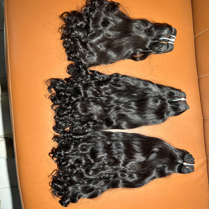 Extensions de cheveux humains indiens naturels, bouclés et volumineux, double trame, provenant d'un seul donneur : modèle non permanent - Product Image 2