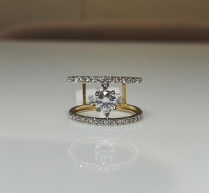 Bague de mariage minimaliste en or jaune 14 carats Cut Lab Grown Diamond Cluster Cadeau d'anniversaire pour votre partenaire Bague de mariée pour les fêtes - Product Image 2