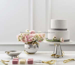 Elegante soporte de pastel de mármol blanco sostenible, artesanía artesanal, postres, caja de exhibición para servir, herramientas para pasteles - Product Image 2