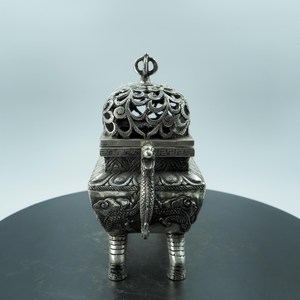 Elegante Quemador de Incienso Metálico, Porta Incienso Árabe Religioso, Ecológico, Duradero y de Alta Calidad - Product Image 2