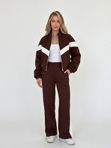 Survêtement en molleton à motif chevron, veste zippée intégrale, pantalon coupe droite, sweats à capuche, coupe décontractée, tenue décontractée d'automne, vente en gros, logo personnalisé - Product Image 3