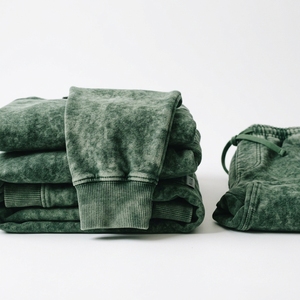 Conjunto Deportivo Unisex con Capucha, Lavado Ácido, Verde, Manga Larga, Corte Regular, Pantalones Casuales con Cordón, Poliéster/Algodón, Ropa de Otoño - Product Image 3