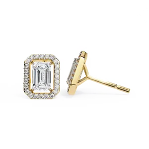Boucles d'oreilles clous micro-pavées en diamant de laboratoire taille émeraude, or massif 18 carats, bijoux fins pour femme, cadre d'accentuation classique - Product Image 2