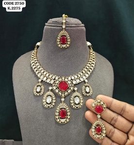 Conjunto de collar de lujo con esmeraldas y Kundan para mujer, chapado en oro, con circonitas, para novias, bodas, fiestas, joyería tradicional con aretes para mujer. - Product Image 4