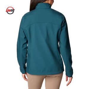 Chaqueta Softshell Ligera y Transpirable para Mujer, de Marca Privada, para Uso en Exteriores, Cómoda Chaqueta de Invierno al Mejor Precio con OEM ODM - Product Image 3