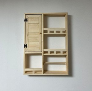 Armoire murale de salle de bain en bois massif avec 7 étagères, rangement gain de place pour serviettes et essentiels, design mi-siècle, utilisation hôtelière - Product Image 2