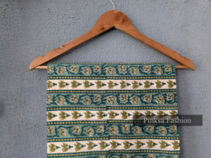 Rollo de Tela 100% Algodón Puro con Estampado a Mano |   Fabricante Mayorista de Telas Indias con Estampado Floral - Product Image 4