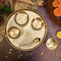 Ensemble de thali Kansa écologiques et de style traditionnel |   Cadeau artisanal en métal pour mariage et festival