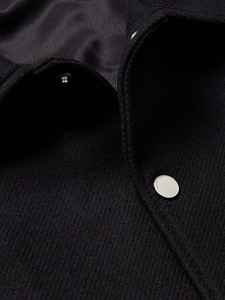 Blouson universitaire brodé personnalisé en toile avec col montant chauffant pour homme – Streetwear respirant de haute qualité pour l'hiver - Product Image 2