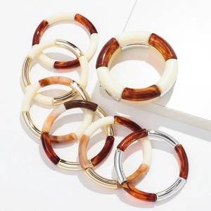 H a CRAFT Women's Trendy Classic <b>Resin</b> Bracelet & Elegant Bangles Set Handmade Party Jewelry with Carved Floral Design - Product Image 1