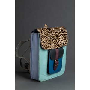 Mini mochila informal LW 2024 para mujer, nuevo bolso de cuero portátil de roca geométrica de Color Malta, bolso escolar de verano para chicas adolescentes, Correa - Product Image 2