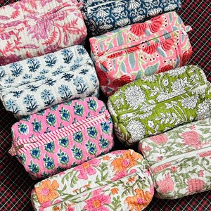 Floral Quilted Cotton <b>Duffel</b> <b>Bag</b> with Polyester Lining Lightweight Weekender Travel Tote Zipper Closure Casual Carry <b>Bag</b> - Product Image 1