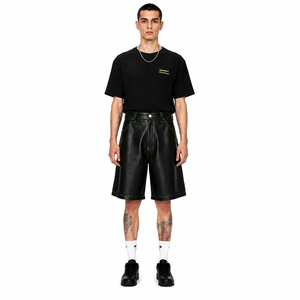 Shorts Bermuda Premium pour Homme en Cuir d'Agneau Plonge Extensible, Taille Mi-Haute, Fermeture Boutonnée, Coupe Large, Couleur Vert Citron, Surpiqûres Contrastantes, Personnalisé - Product Image 1