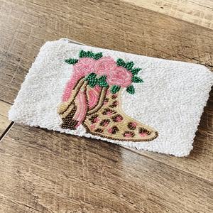 Sac à main rectangulaire en coton à thème sportif personnalisé, fait à la main avec des perles de verre noires de Géorgie, pour les occasions spéciales - Product Image 4