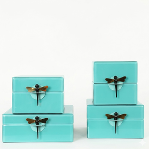 Ensemble de boîtes décoratives en verre turquoise moderne avec poignée en forme de libellule métallique |   Étuis de rangement de luxe pour bijoux et maquillage de vanité - Product Image 1