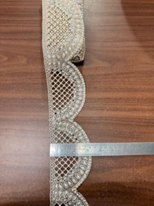 Borde de Encaje Bordado con Perlas de Lujo de 13 cm con Trabajo de Espejo para Vestidos de Novia - Product Image 6