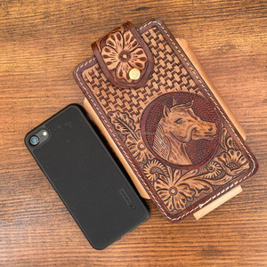 Nouveau Western Cowboy usiné à la main en cuir étui de téléphone portable Portable en cuir véritable support de téléphone de luxe avec boucle de ceinture attachée - Product Image 3