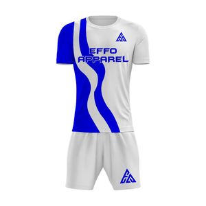 Uniforme de football pour adultes, bonne qualité, vente en ligne, uniforme de football fabriqué dans les meilleurs matériaux - Product Image 4