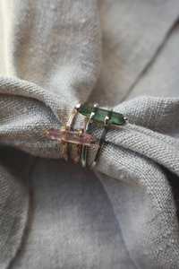 Bague en argent sterling 925 avec tiges de tourmaline naturelle brute, tourmaline verte pastèque, pierre de naissance d'octobre - Product Image 6