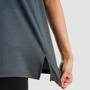 เสื้อกล้ามออกกำลังกายโยคะสำหรับผู้หญิง OEM/ODM ระบายอากาศได้ดี ทรงหลวม สายไขว้หลัง โลโก้ด้านหน้าปรับแต่งได้ สไตล์ Y2K ชุดออกกำลังกาย - Product Image 6